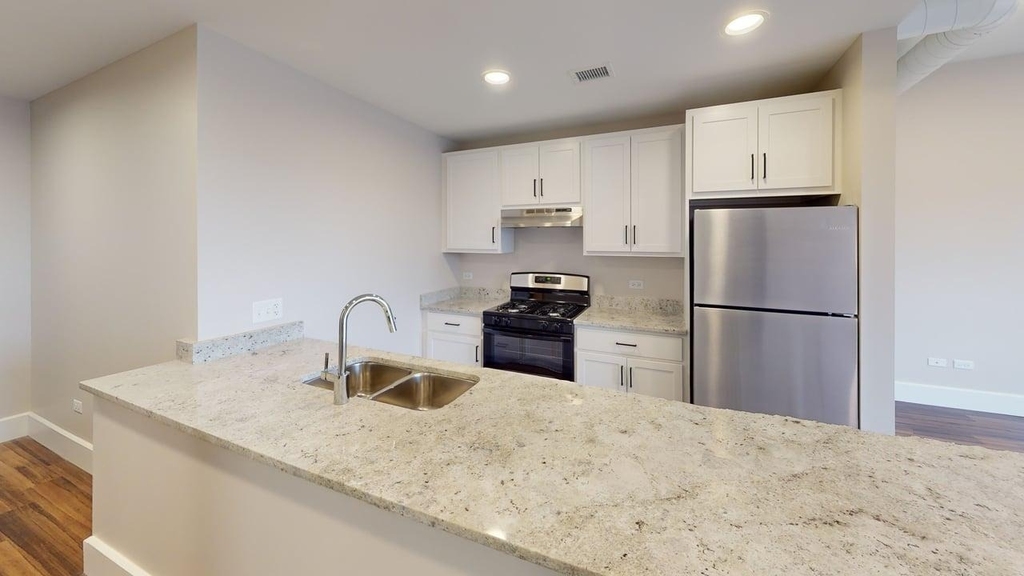 40 Dupage Court - Photo 7