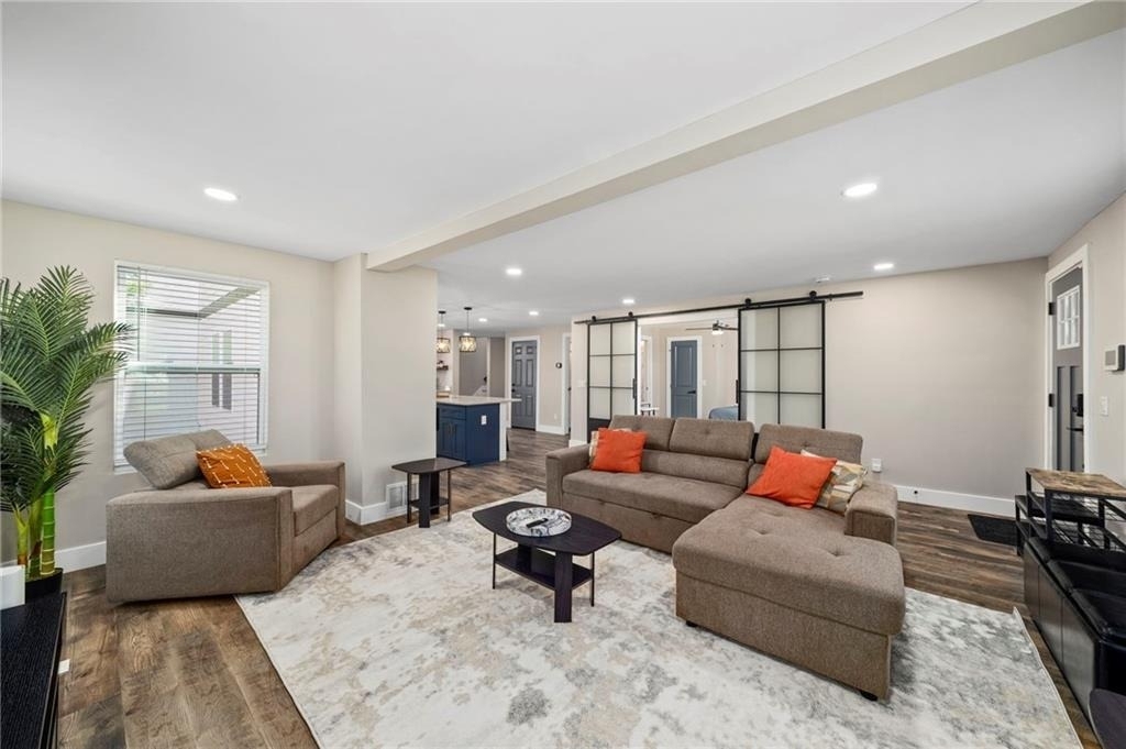 298 Roy Street Sw - Photo 8
