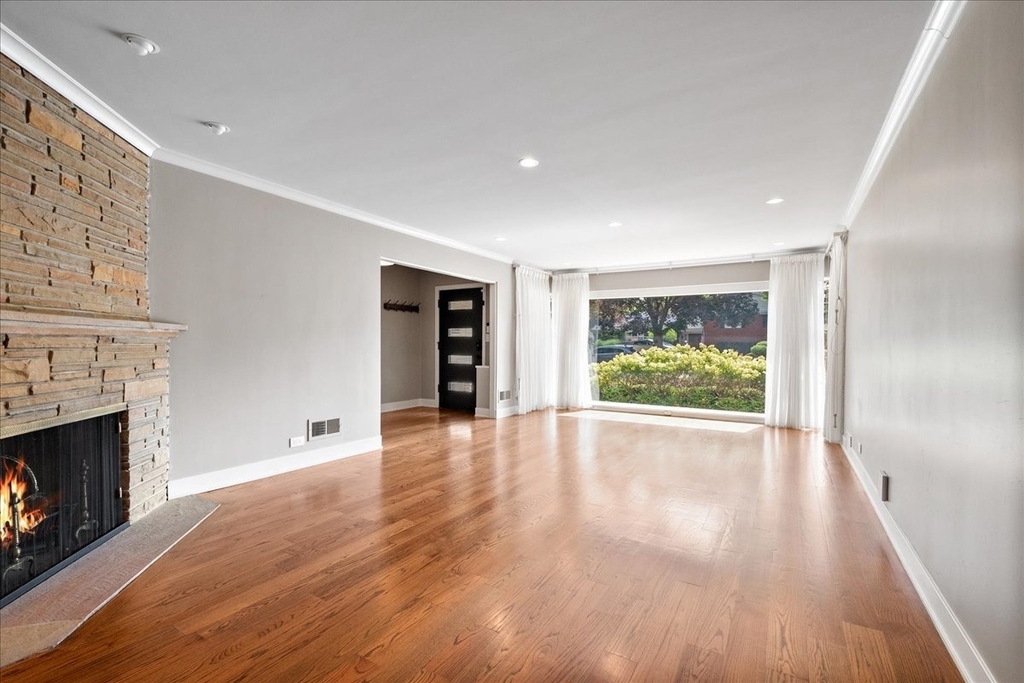 6618 N Lightfoot Avenue - Photo 10