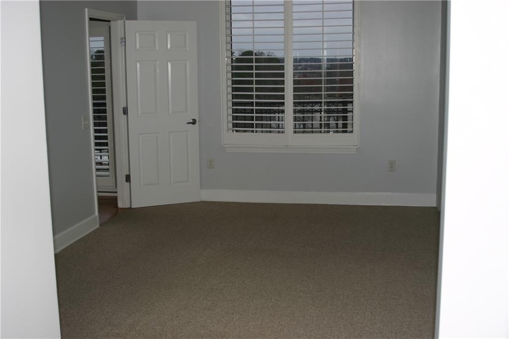 3820 Roswell Road Ne - Photo 7
