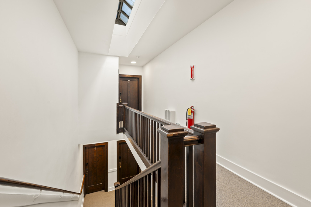 1233 Chicago Avenue - Photo 10