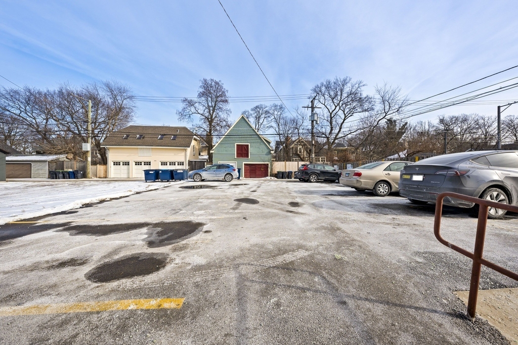 1233 Chicago Avenue - Photo 12