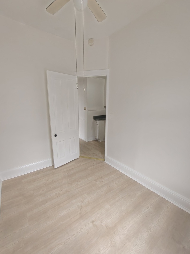 1233 Chicago Avenue - Photo 13