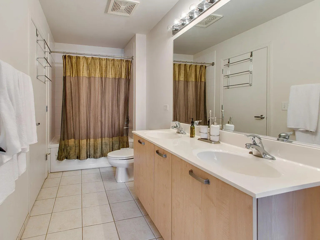 111 S Morgan Street - Photo 8
