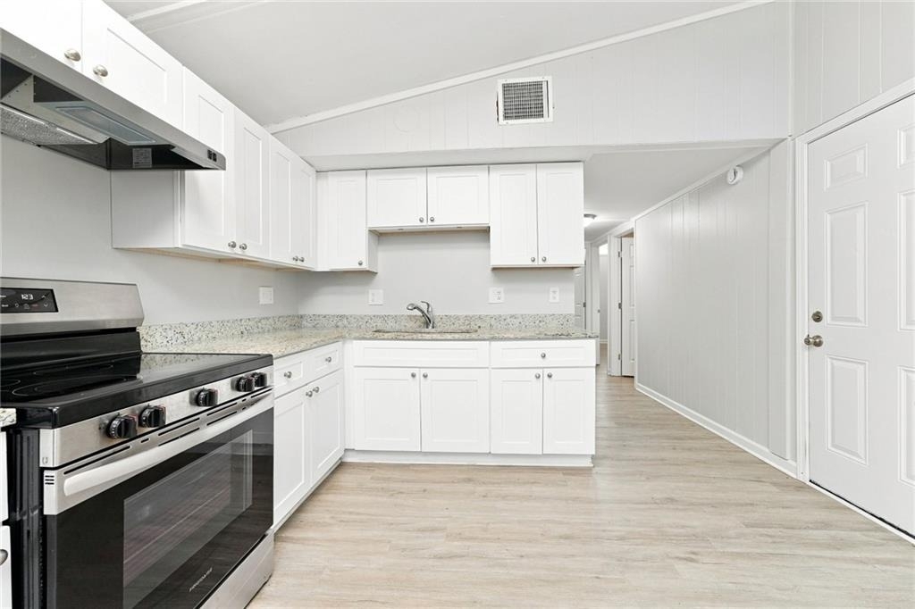 508 Landers Street - Photo 2