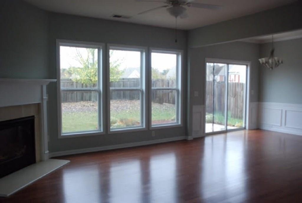 5720 Weddington Drive - Photo 3