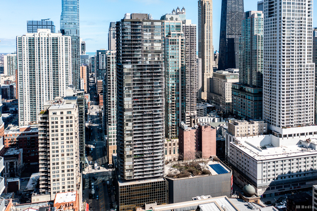 10 E Ontario Street - Photo 28
