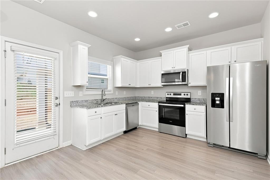 118 Culver Street - Photo 1