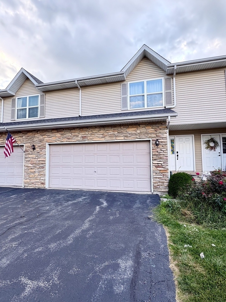 1149 Alexandria Drive - Photo 0