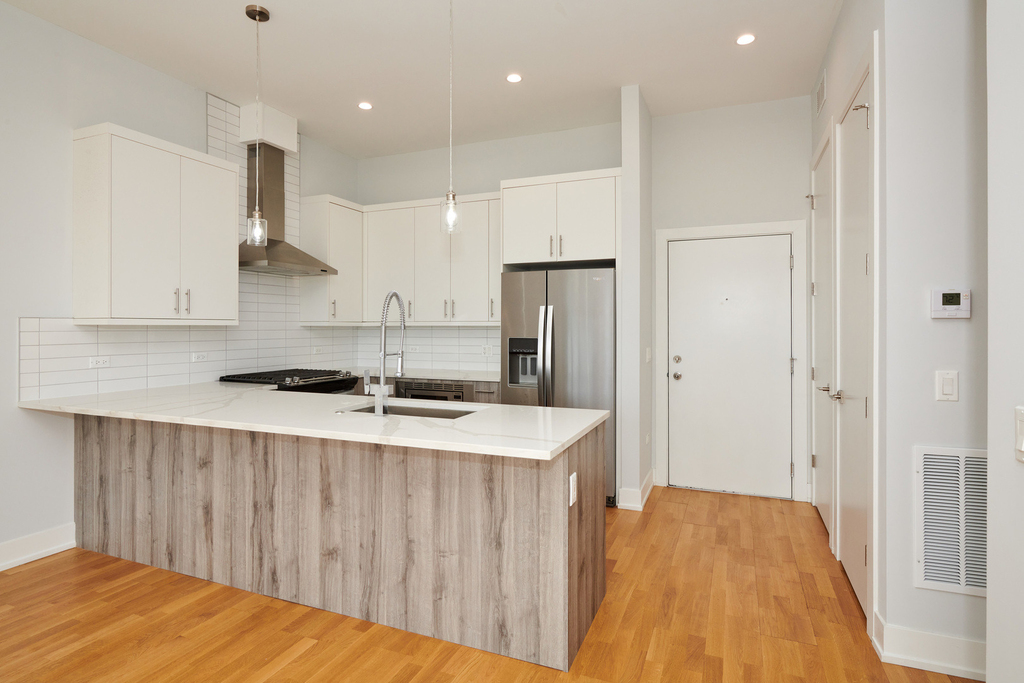 2139 W Madison Street - Photo 3