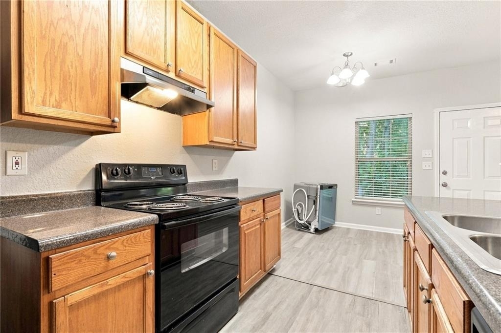 7130 Brookview Way - Photo 1