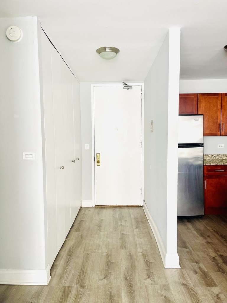 655 W Irving Park Road - Photo 2