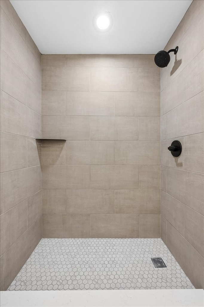 2601 N California Avenue - Photo 10