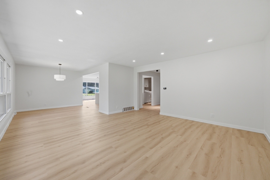 817 Illinois Avenue - Photo 3