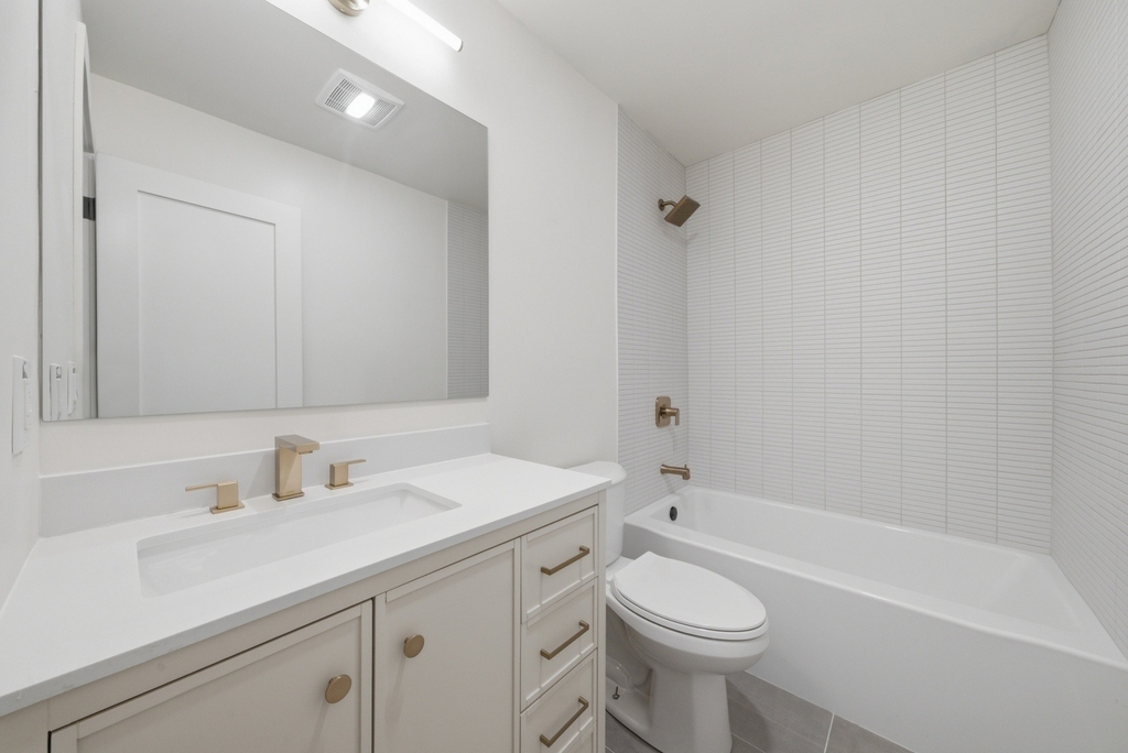 817 Illinois Avenue - Photo 8