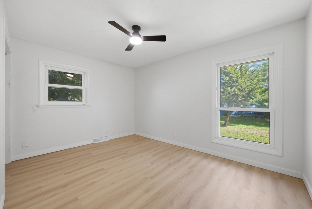 817 Illinois Avenue - Photo 13