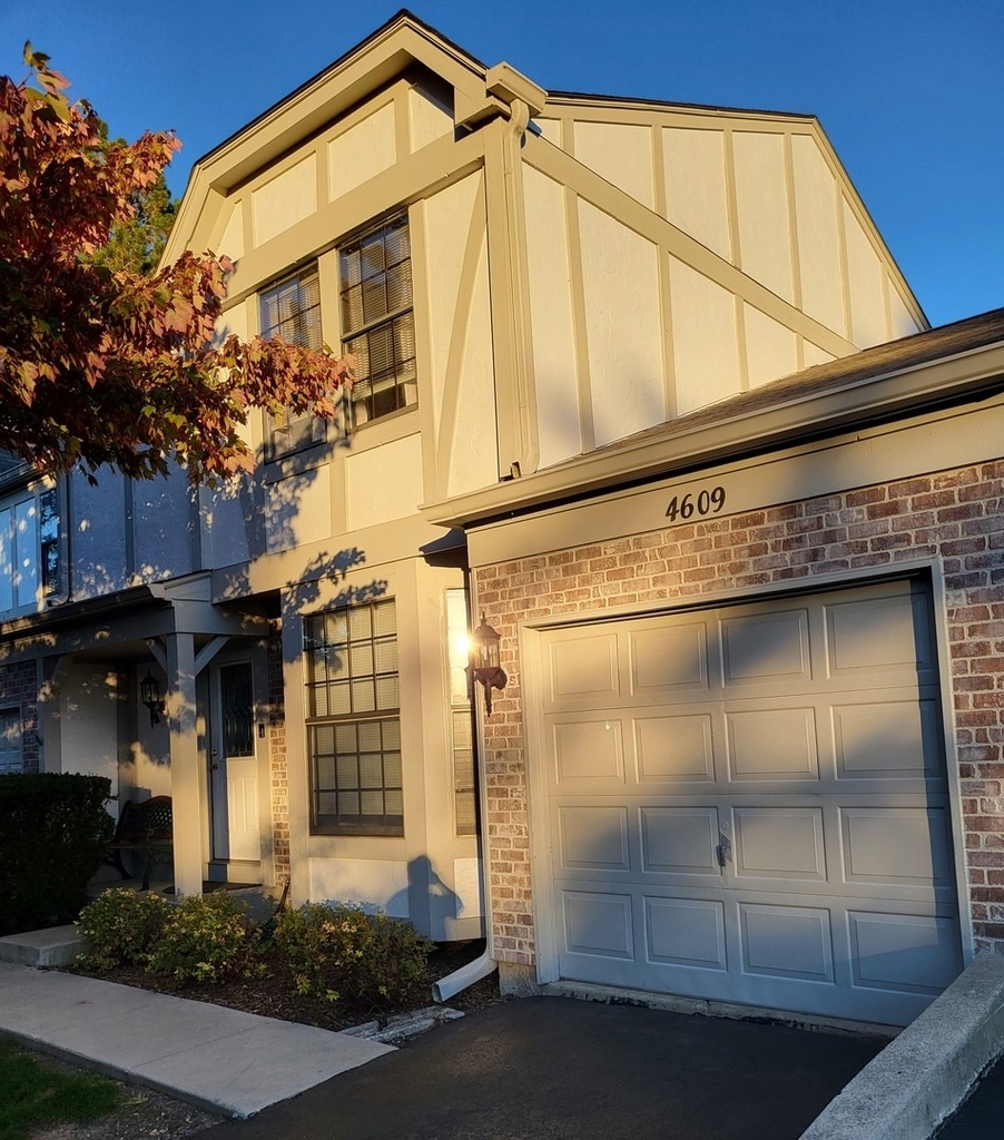 4609 Olmstead Drive - Photo 0