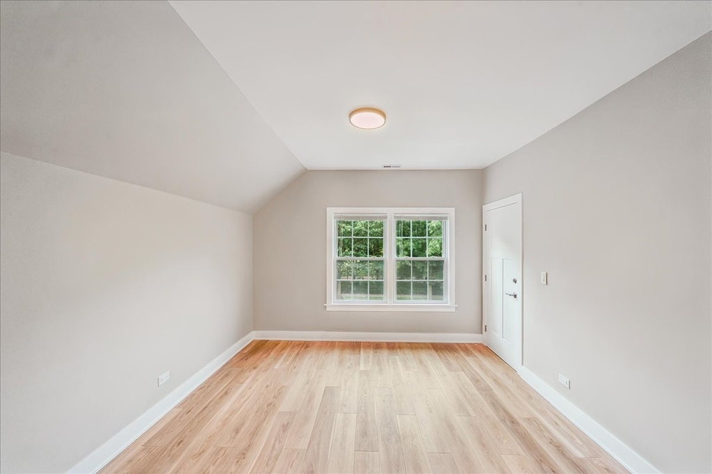 1619 Florence Avenue - Photo 9