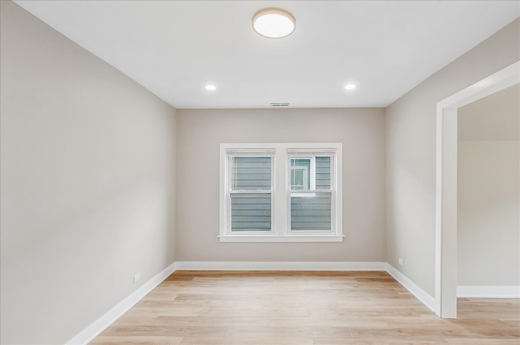 1619 Florence Avenue - Photo 10
