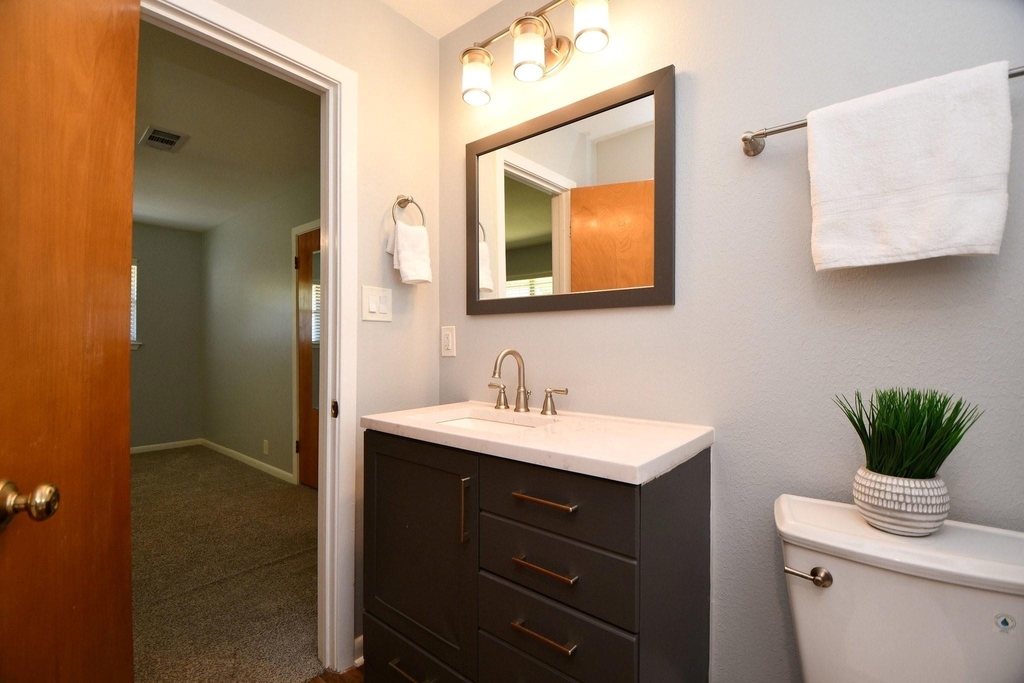 9006 Railton Street - Photo 36