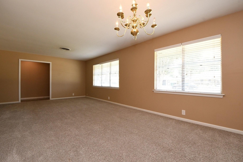 9006 Railton Street - Photo 11