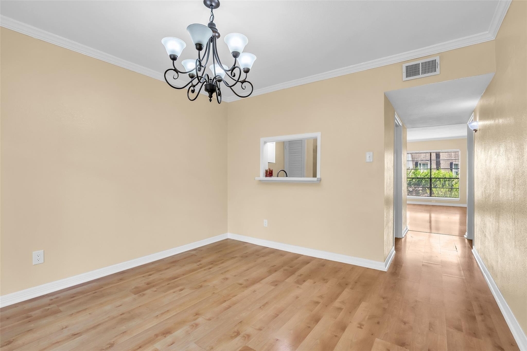 1800 Stoney Brook Drive - Photo 13