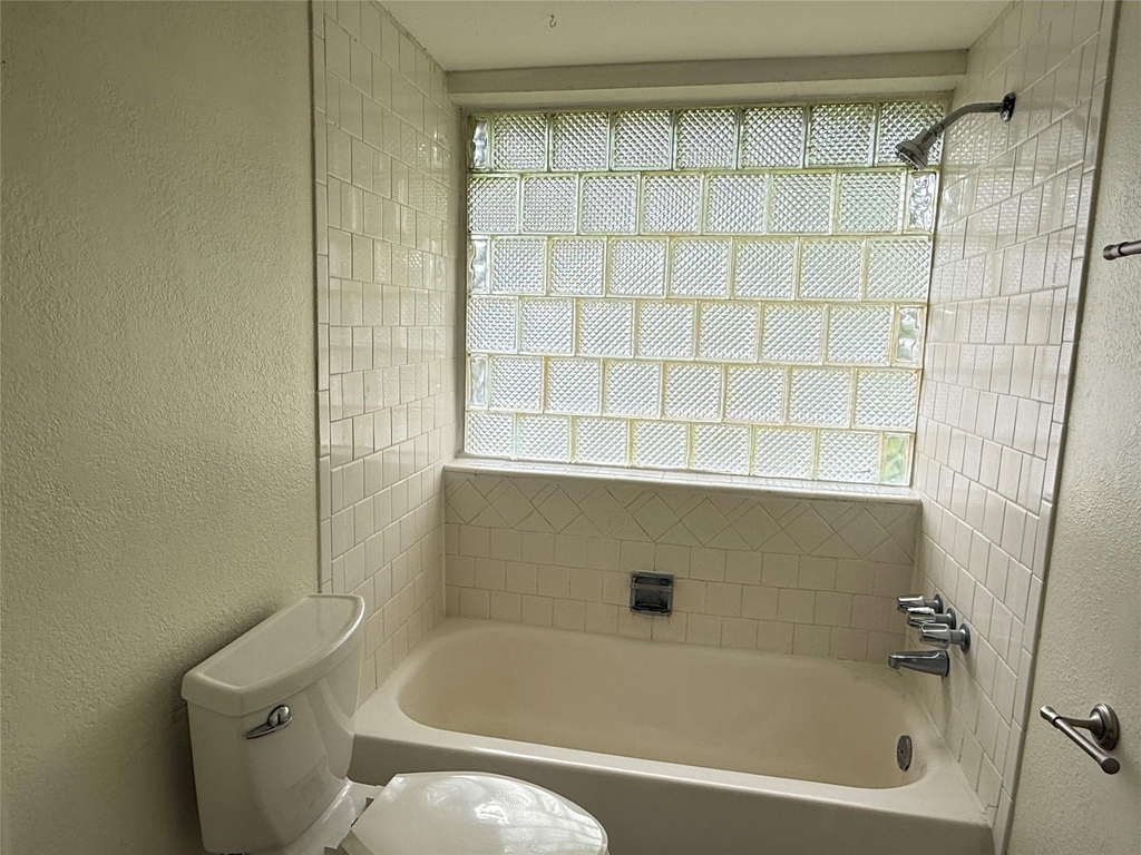 16402 Cavendish Drive - Photo 11