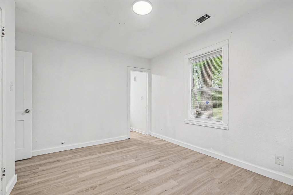 13331 Halifax Street - Photo 16
