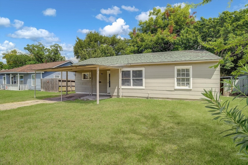13331 Halifax Street - Photo 2