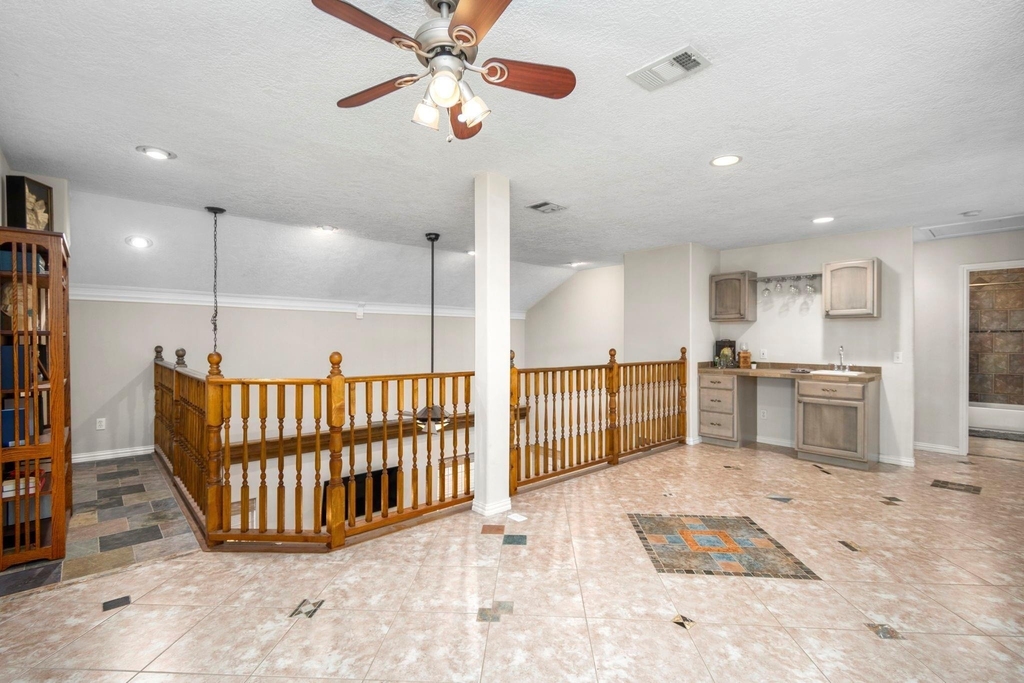 2 Amber Fire Place - Photo 17