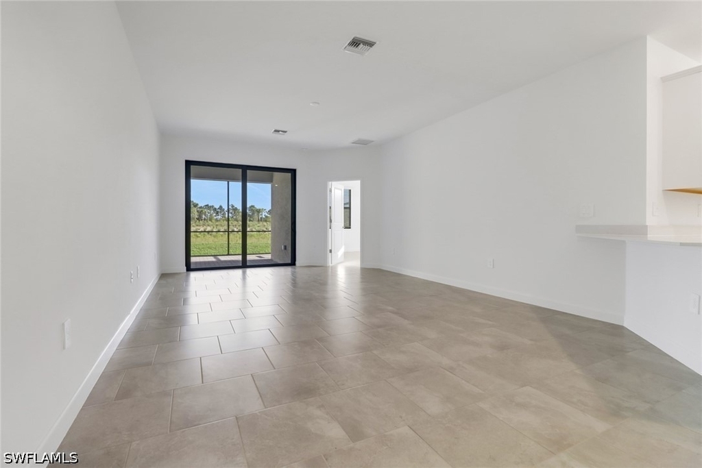 19717 Hinkley Drive - Photo 8