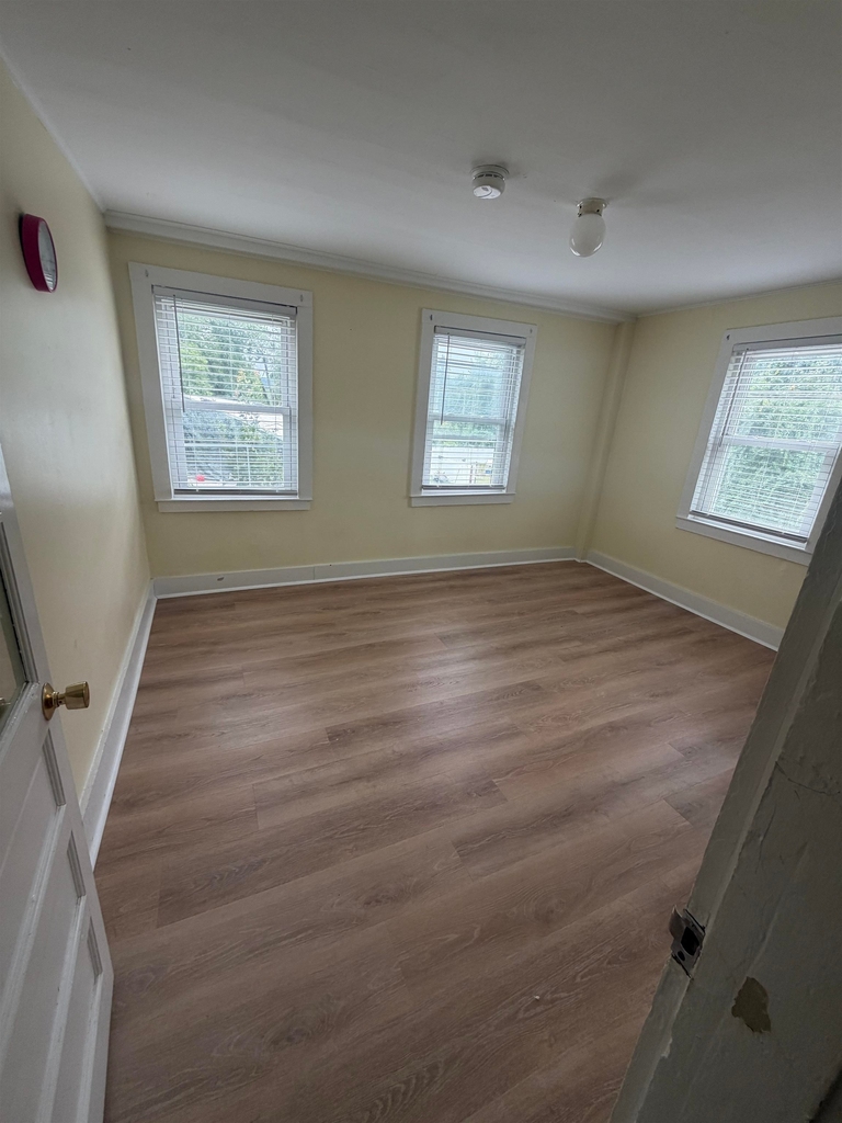 27 Ashuelot - Photo 1