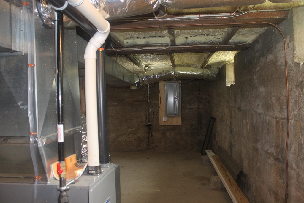21 Collins - Photo 33