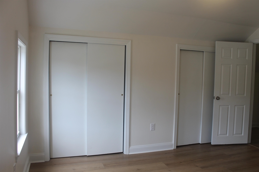 21 Collins - Photo 27