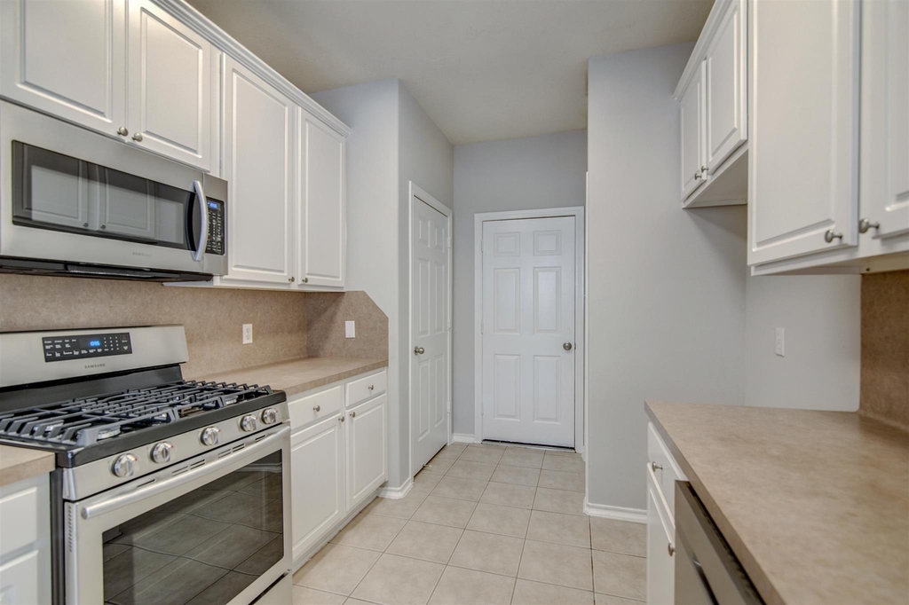 58 S Burberry Park Circle - Photo 11