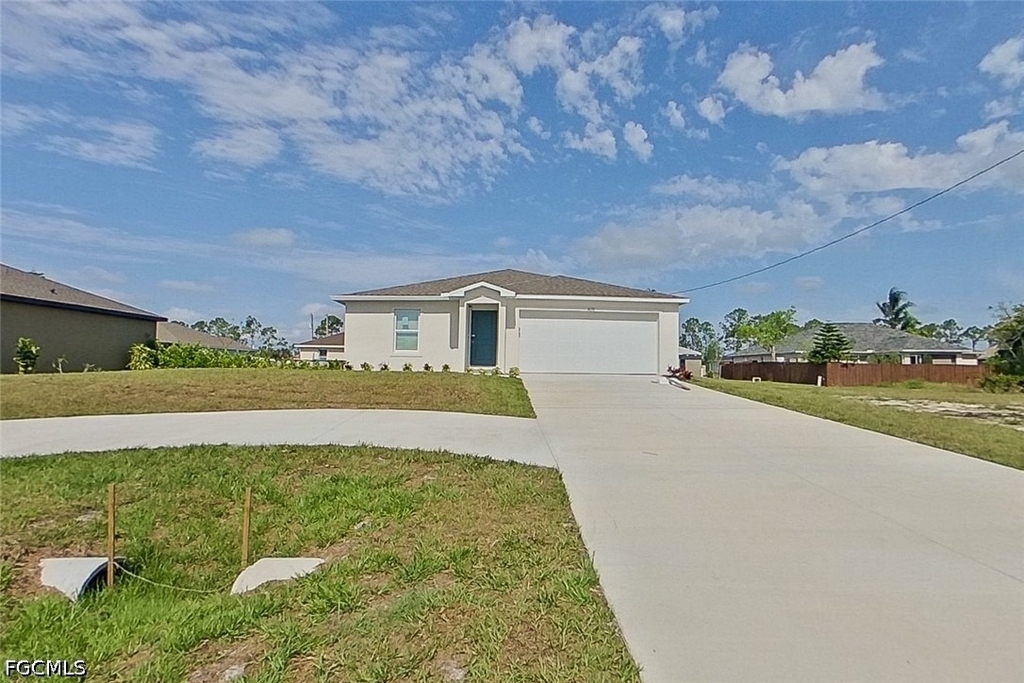 4020 Garden Boulevard - Photo 0