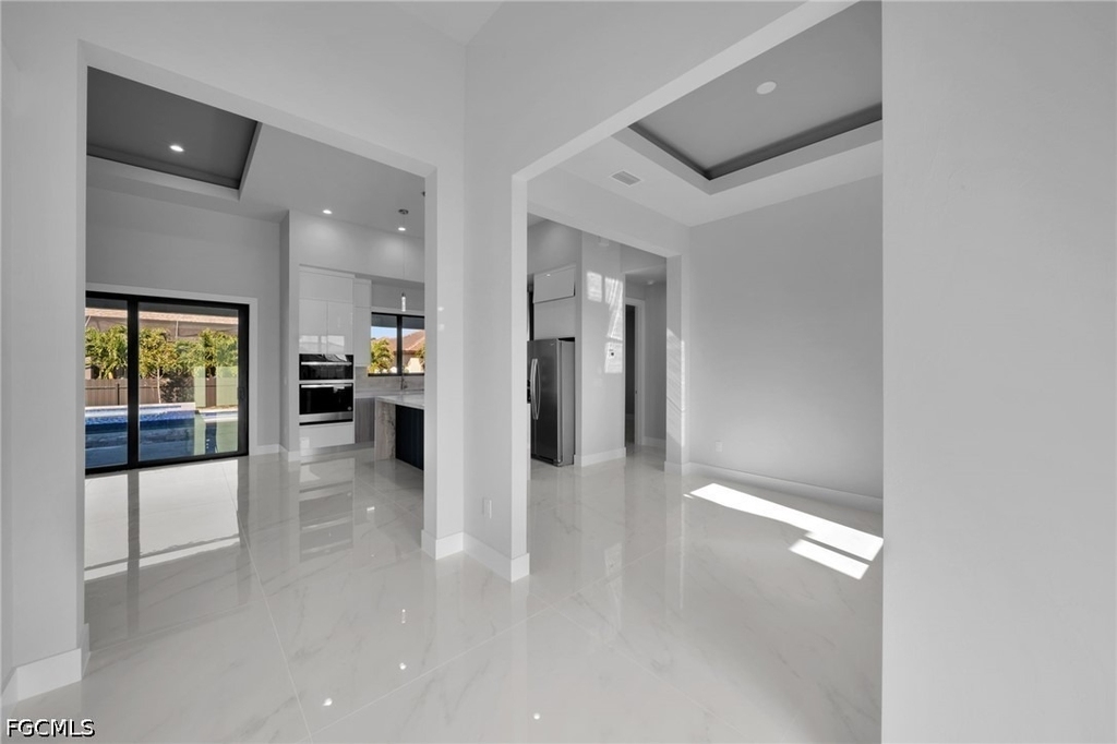 436 Nw 38th Avenue - Photo 7