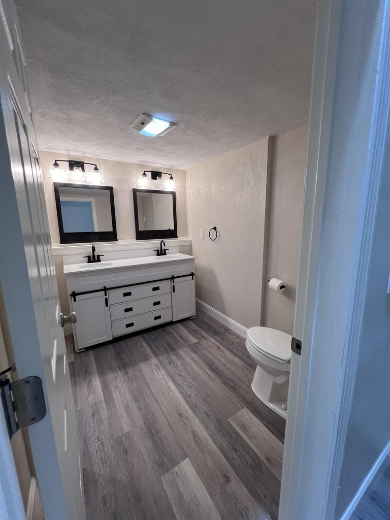 86 Main - Photo 13