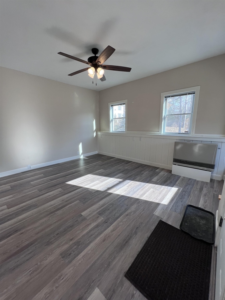 86 Main - Photo 4