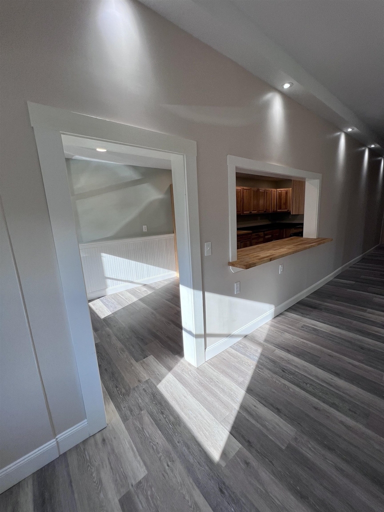 86 Main - Photo 5