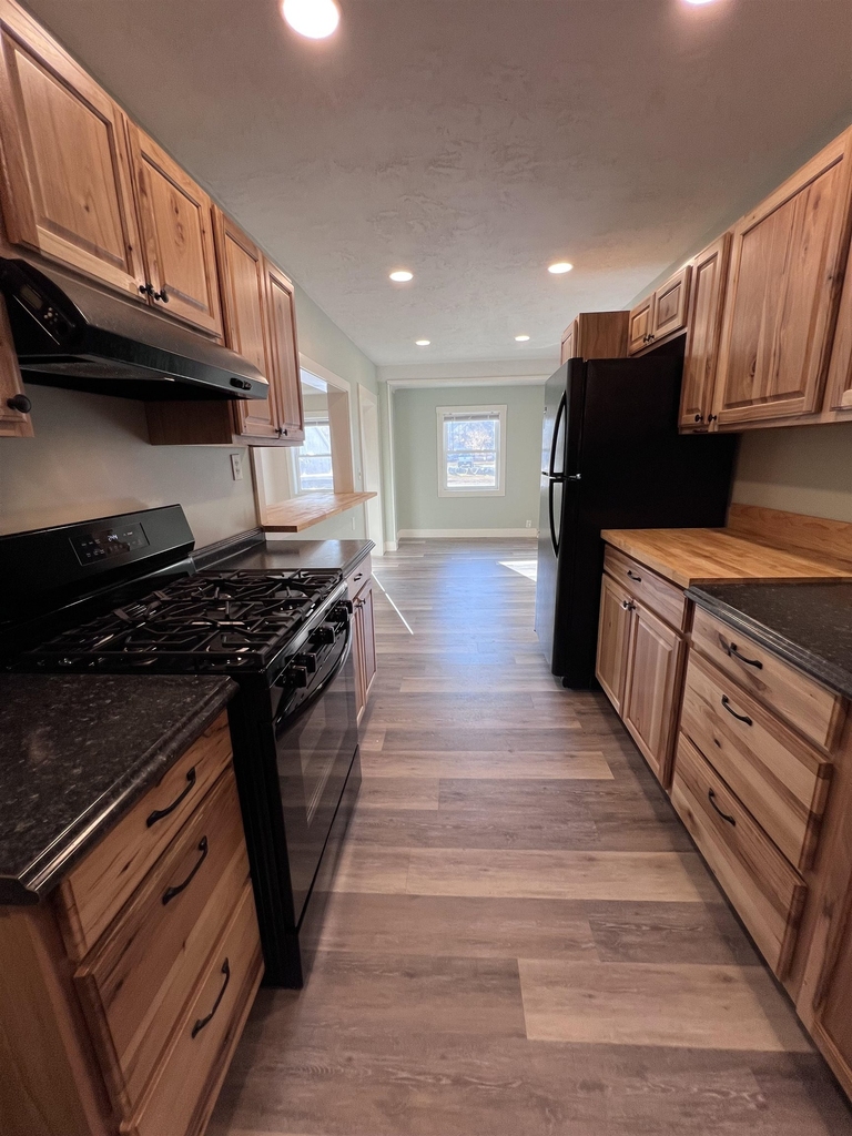 86 Main - Photo 9