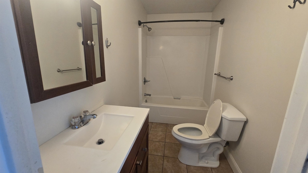 153 Portsmouth - Photo 8