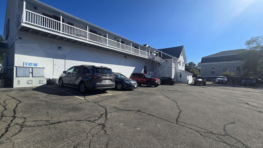 153 Portsmouth - Photo 10