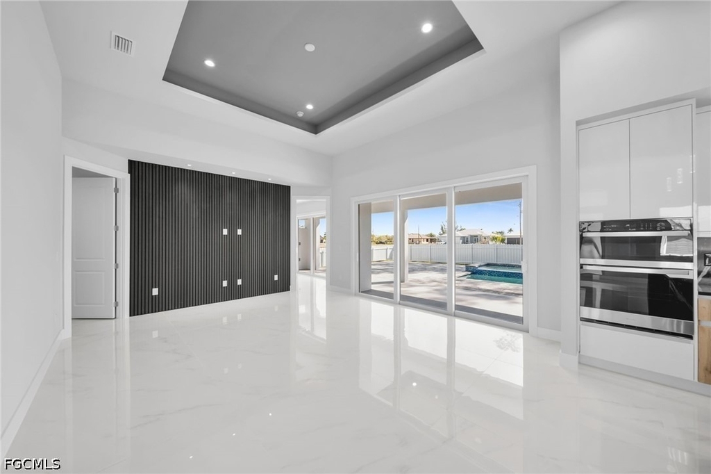 1107 Nw 40th Place - Photo 4