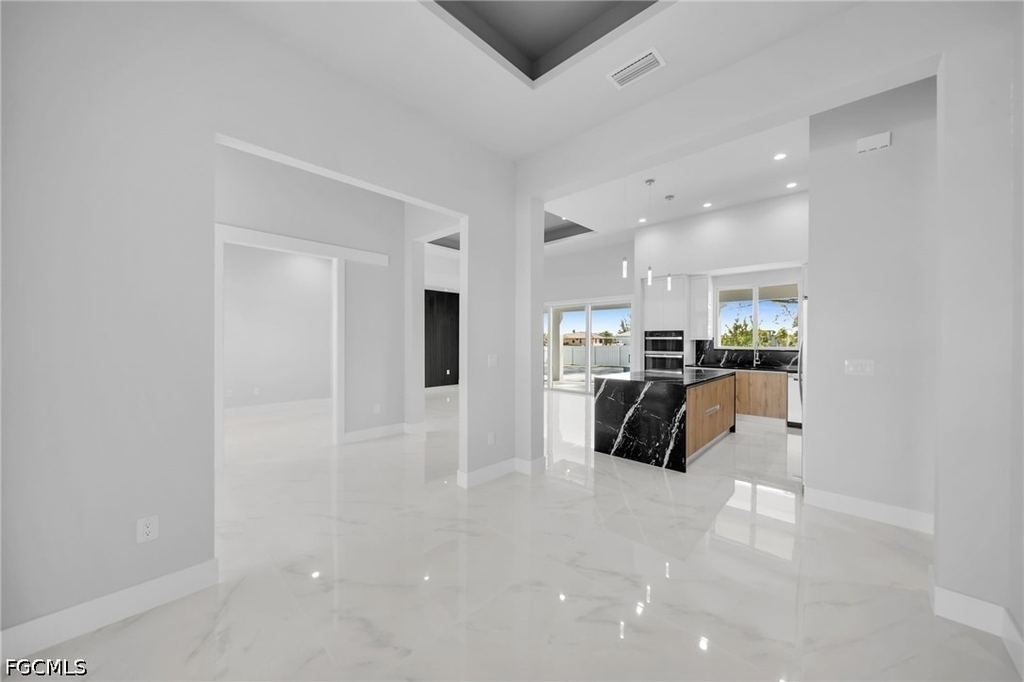 1107 Nw 40th Place - Photo 6