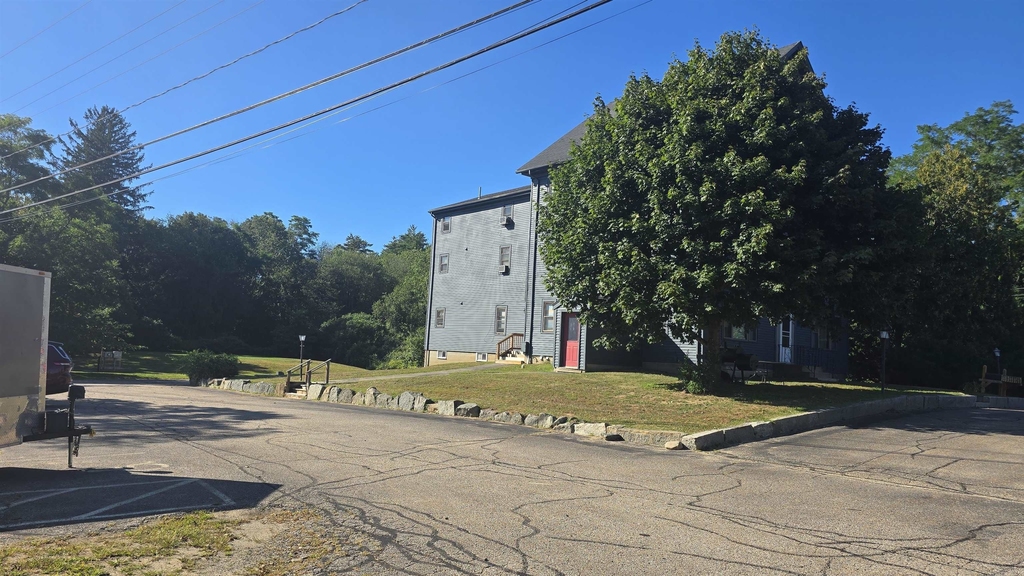159 Portsmouth - Photo 0