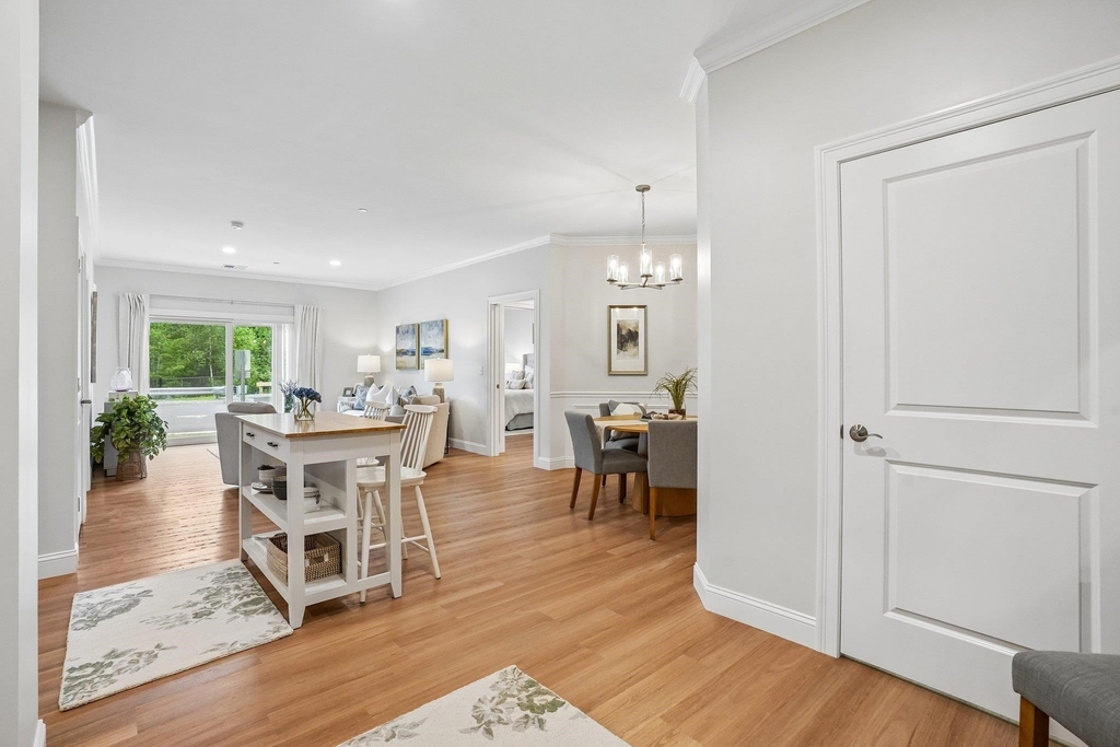 74 Rockingham - Photo 5