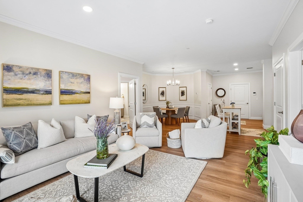 74 Rockingham - Photo 3