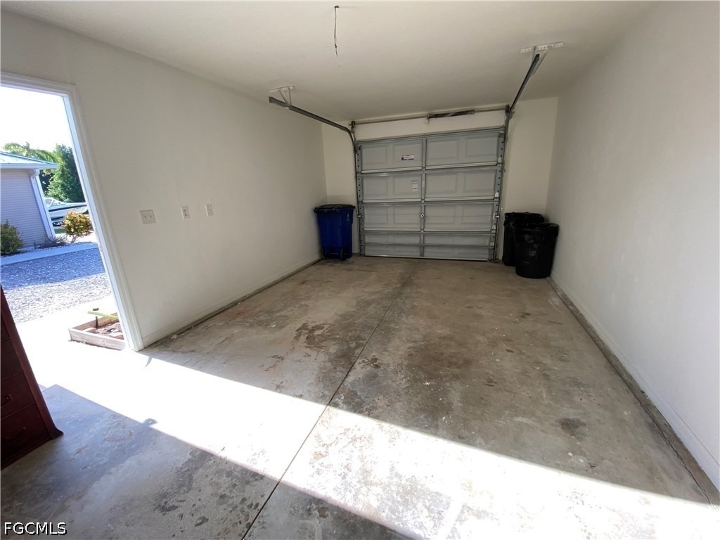 5478 Thomas Street - Photo 18