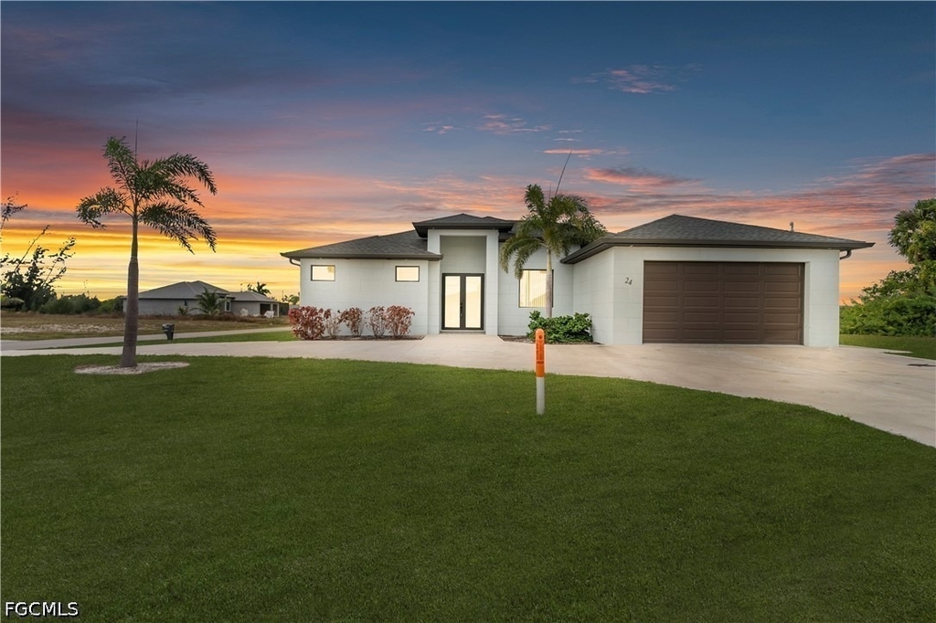 24 Chiquita Boulevard S - Photo 1
